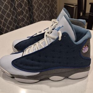Jordan Athletic Shoes in Blue and White